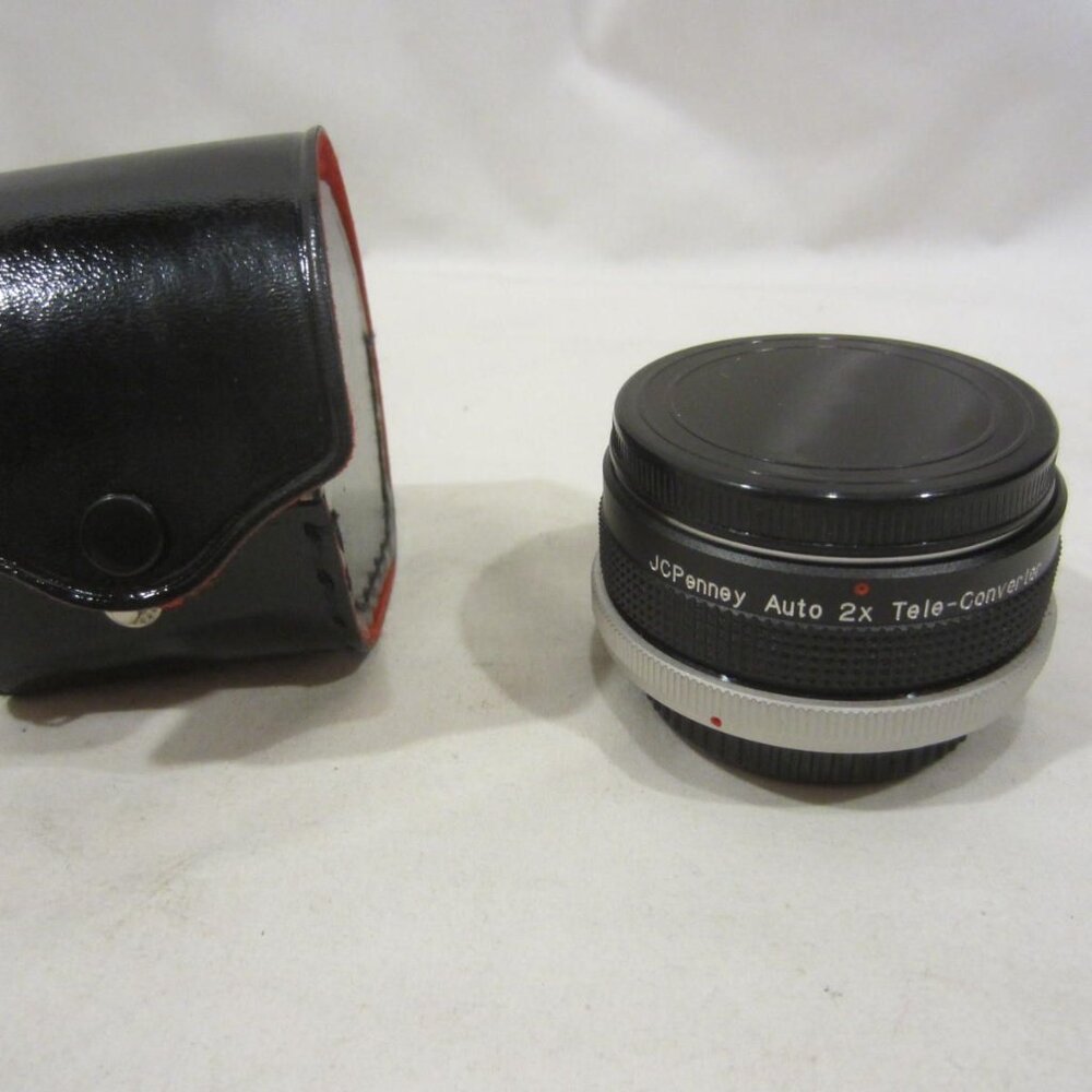 JC PENNEY Auto 2X Tele Converter lens & case